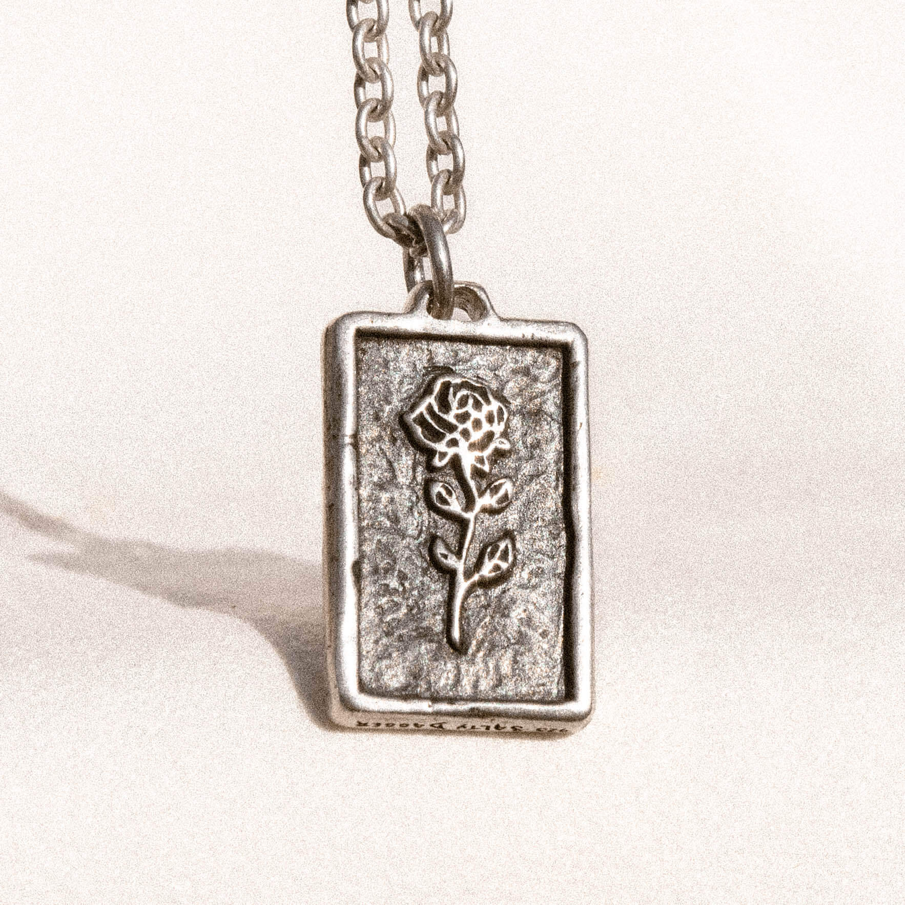 The Seeker Legend of Richard Amulet Pendant Prop New The Seeker Legend of Richard Amulet Pendant Prop New