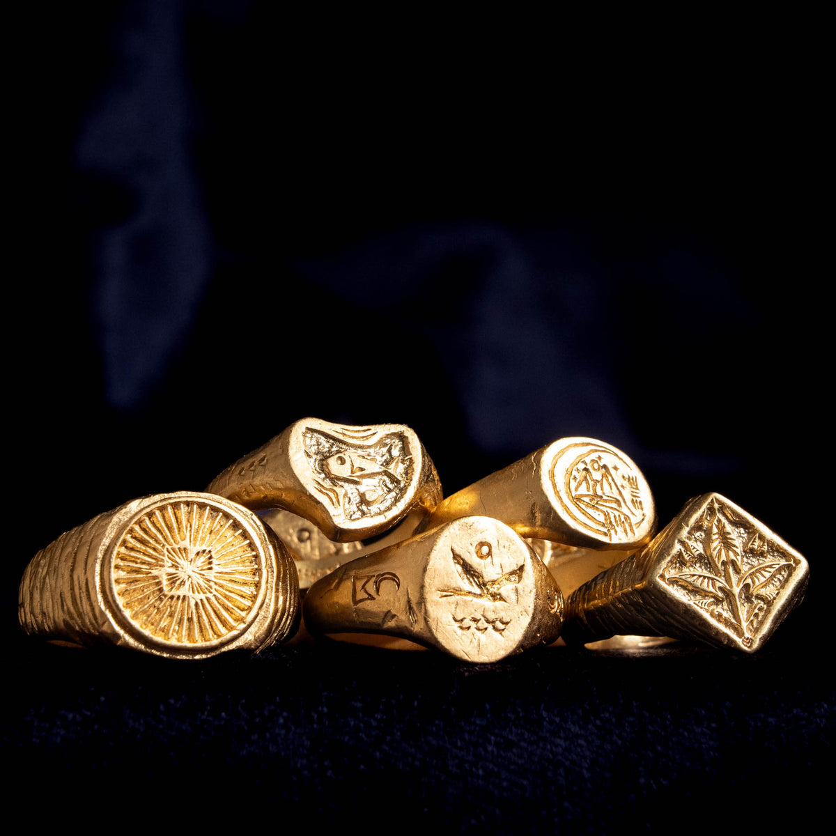 PORTAL | Handmade Gold Signet Ring - Salty Dagger