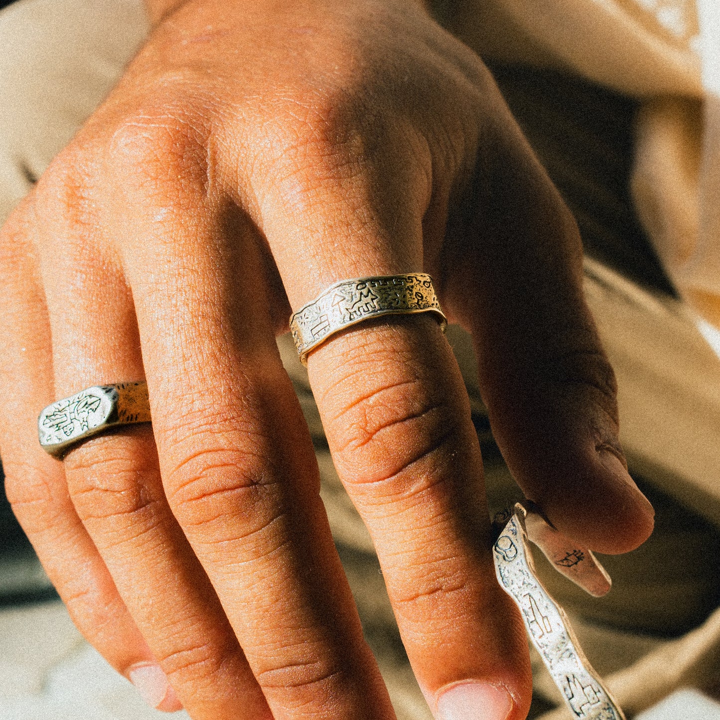 Adonis Ring