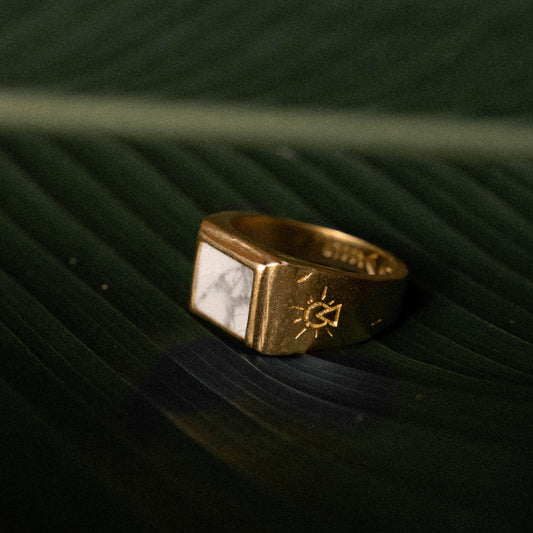 White Howlite Seeker (G)