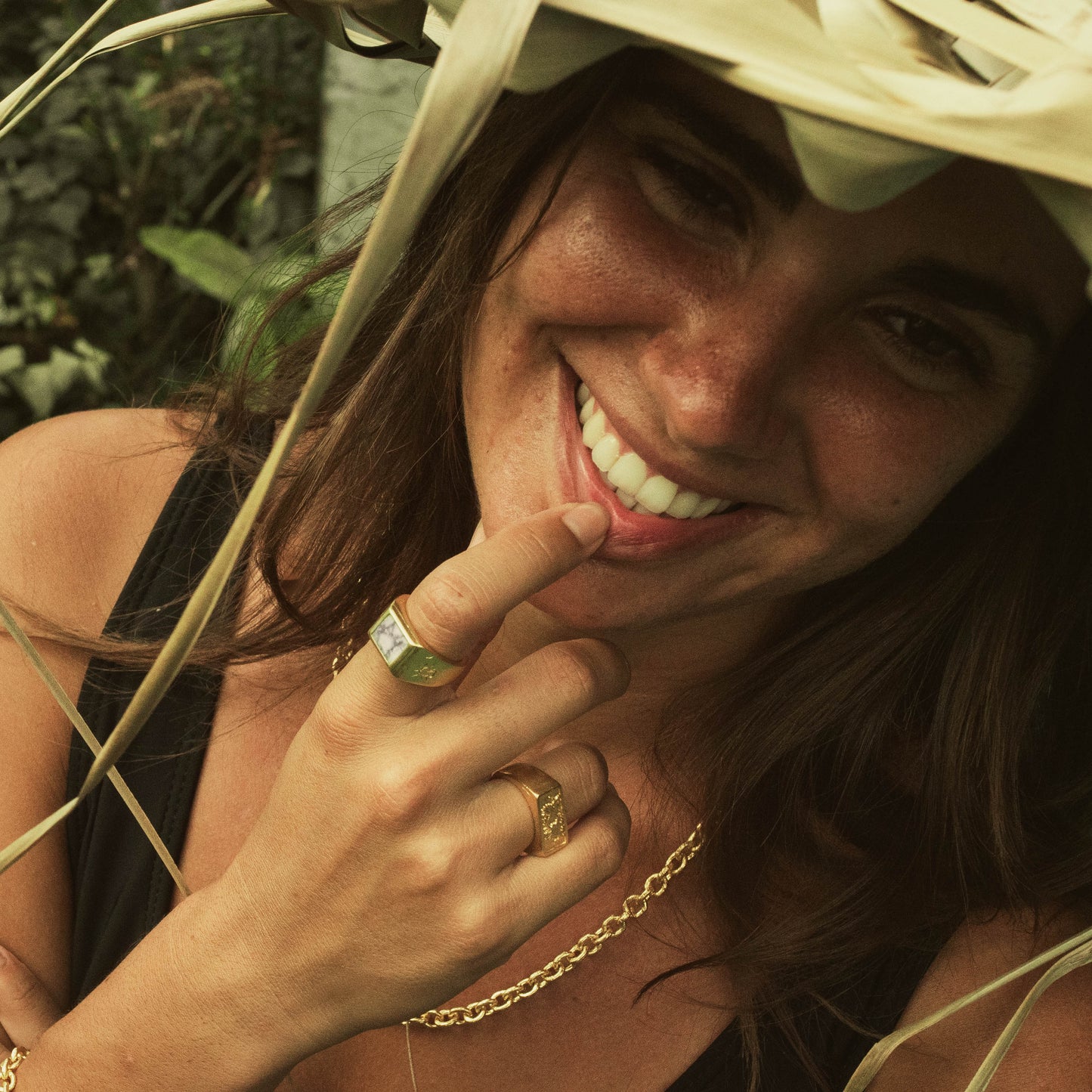 White Howlite Seeker (G)