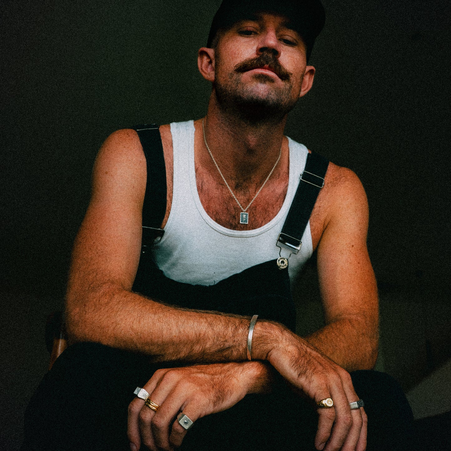 White Howlite Seeker