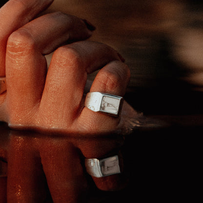 White Howlite Seeker